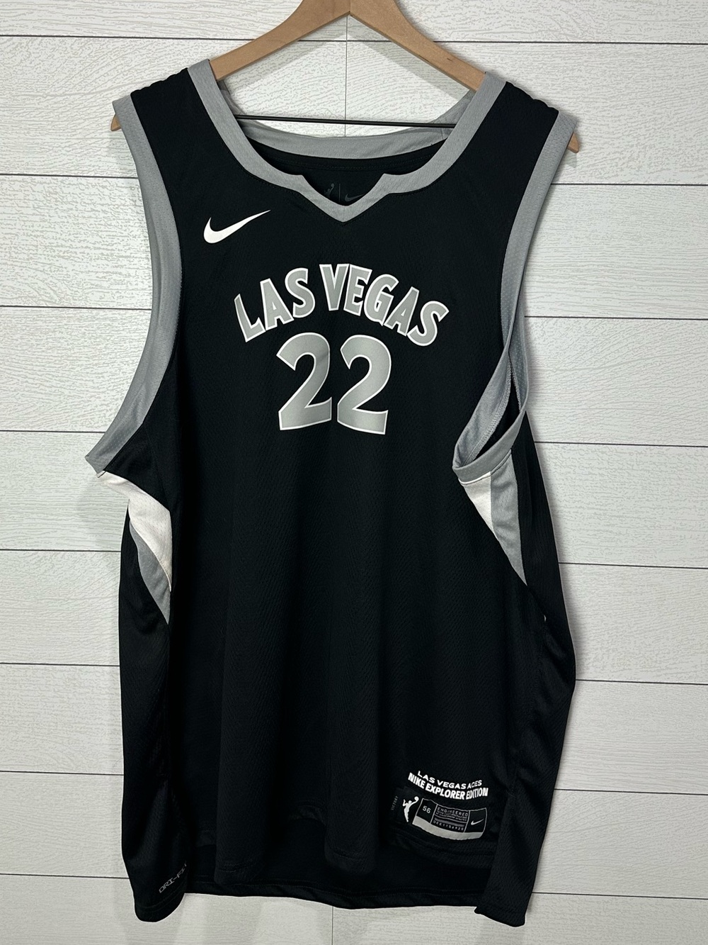 NWT Nike WNBA Las Vegas Aces Jersey Size XXL